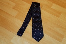 Neuwertige  CHARLES TYRWHITT