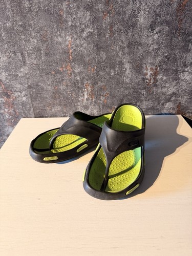 Schwarz grüne sandalen - grüne,