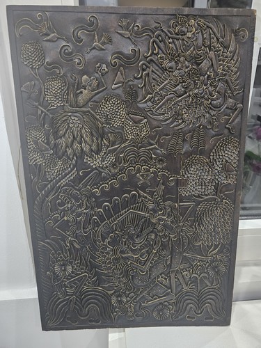 Handgeschnitztes holzrelief - handgeschnitztes,