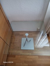 Glastisch der Marke Rolf Benz