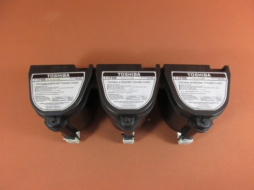 Original toshiba toner - 3x,