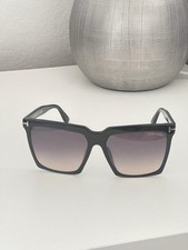 Tom Ford Sonnenbrille Sabrina 02 TF 764 01B Oversize Unisex