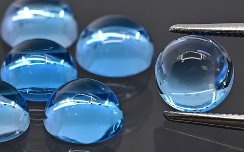 Topas swiss blue - rund, cabochon