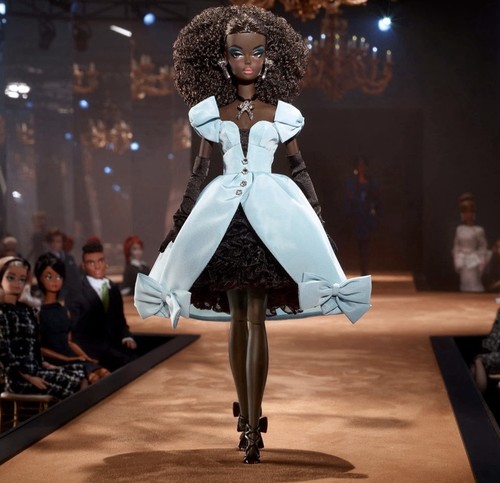 Limited edition barbie - -,