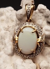 Opalanhänger mit kleinen