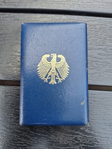 Bundesverdienstkreuz orden - bundesverdienstkreuz,