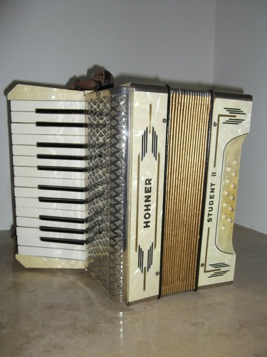 Hohner student - hohner, "