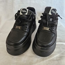 buffalo plateau 37, Farbe Schwarz, mit Schnürung