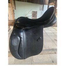 JC Dressursattel aus Leder
