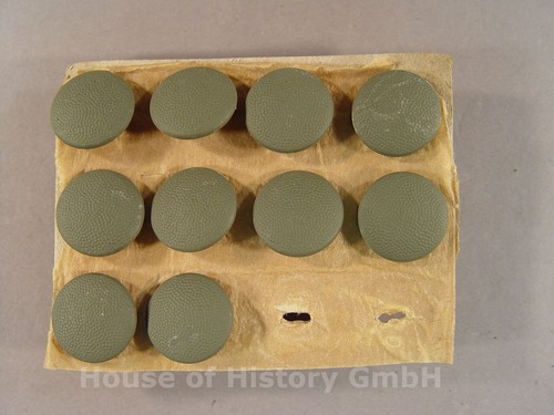 144214 feldgraue knöpfe - 144214:, 10