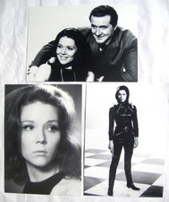 DIANA RIGG - 3x POSTKARTE -