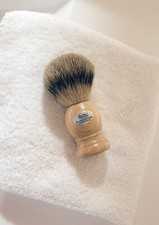 Rasierpinsel Buchenholz
