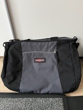 Eastpak Umhängetasche mit Laptopfach Wie Neu