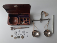 antike Apothekerwaage