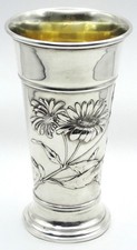800 Silber Silberpokal Silberbecher Jugendstil Blumen Margeriten Relief 1898