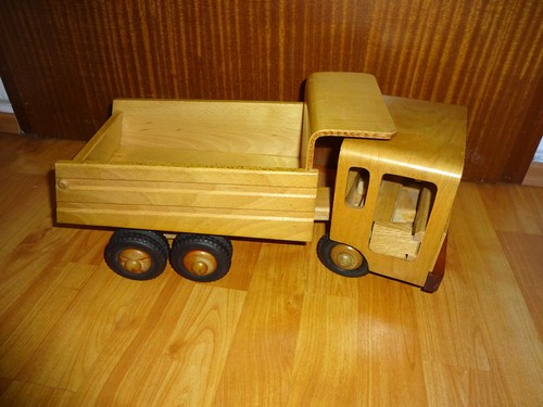 Holzauto holz lkw - holz,