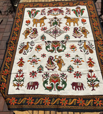 Großer Indischer Wandbehang Wandteppich Handstickerei 121 x 91 cm