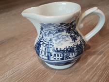 Royal England, Broadhurst