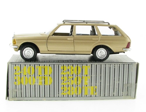 Conrad 3065 mercedes - 3065, 240