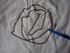 Ältere feine Aufzugskette