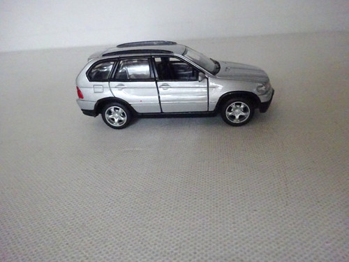 Maisto scale bmw x5 auto - scale,