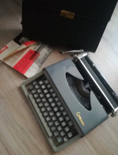 alte DDR Schreibmaschine Consul mit Koffer und original Beschreibung