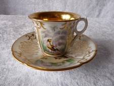 Alte Vitrinen Tasse, Vieux