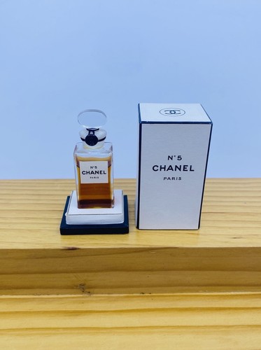 Chanel no5 extrait reines - chanel,