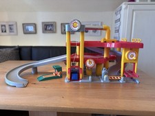 Wader Garage, Parkhaus, Shell