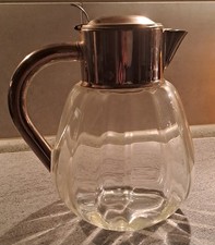 Kalte Ente, Karaffe, Krug ca