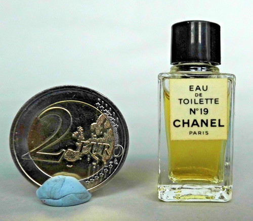 Chanel eau de toilette - no, 19