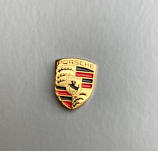 Porsche Design Driver´s Selection Anstecknadel Wappen NEU in VerpackungWAP104500