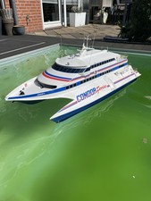 Graupner Condor 9 (Katamaran