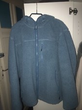 H&M Fleecejacke XS, fällt größer aus