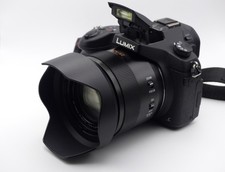 Panasonic LUMIX DMC-FZ1000