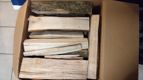 Brennholz mit anmachholz - brennholz, im