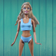 Bikinis Kleidung, Kleidung