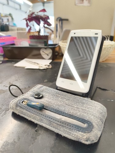 Alcatel onetouch one - onetouch,