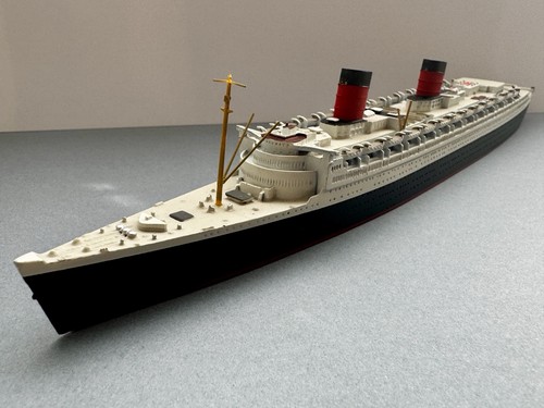 1250 schiffsmodell queen - 1:1250,