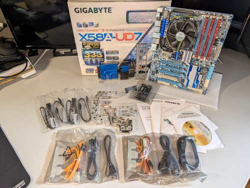 Gigabyte intel x58 motherboard - gigabyte,