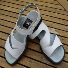 Semler Select, weiße Sandale, innen und außen Leder, Gr. 39, gepolstert, Top-Zus