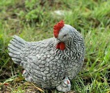 Steinfigur großes Huhn mit