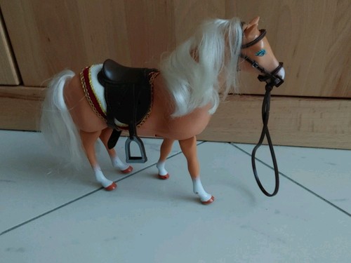 Mattel barbie shelly walking - mattel,