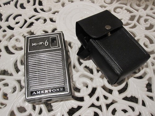 Altes kleines radio amertone - kleines,