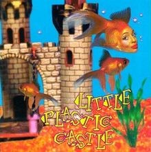 Little plastic castle - plastic, von