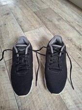 Nike Sneaker Gr. 40 Schuhe schwarz  Damen