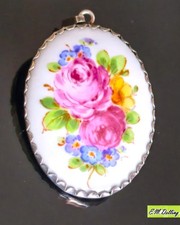Jugendstil  Porzellananhänger