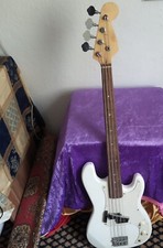 E-Gittare 80er Vintage Bass