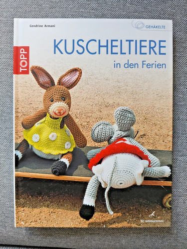 Gehäkelte kuscheltiere den - gehäkelte, in
