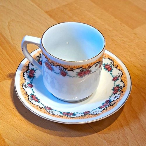 Tasse untertasse porzellan - &,